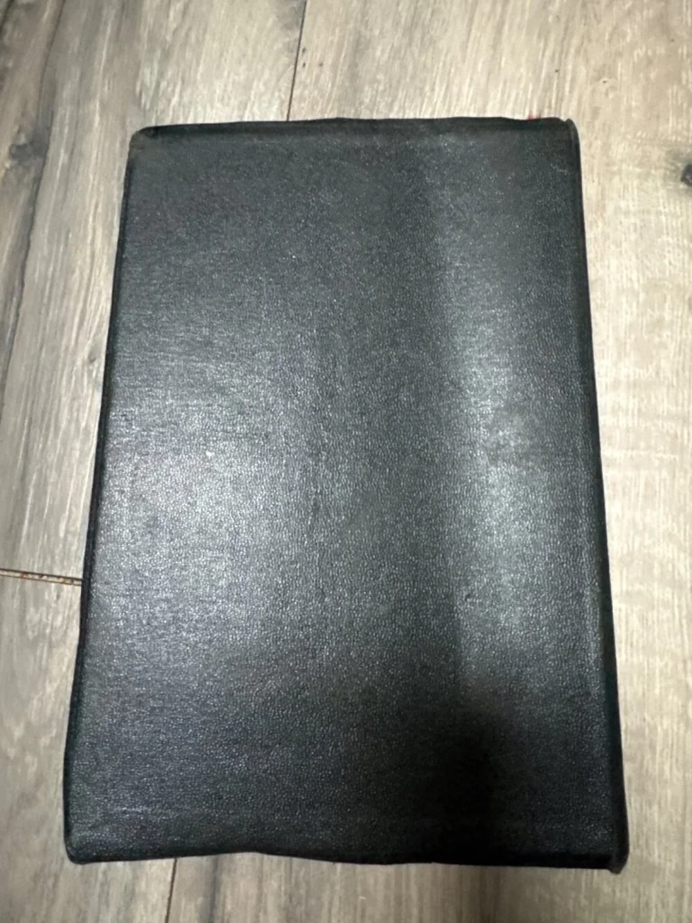 Holy Bible Giant Print King James Version World Outreach Edition Black Leatheret